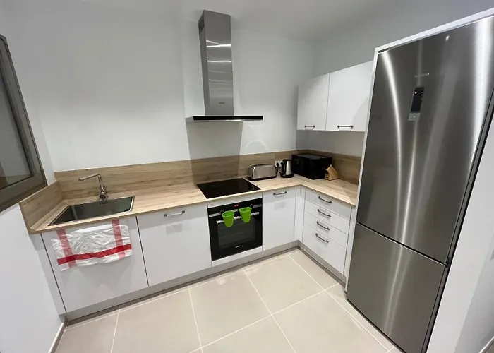 Cozy With Pools In Mar דירה פאלם-מאר