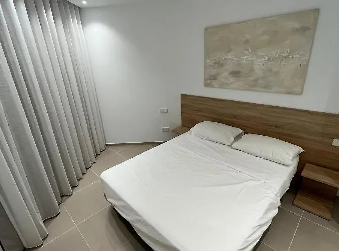 Cozy With Pools In Mar Appartement